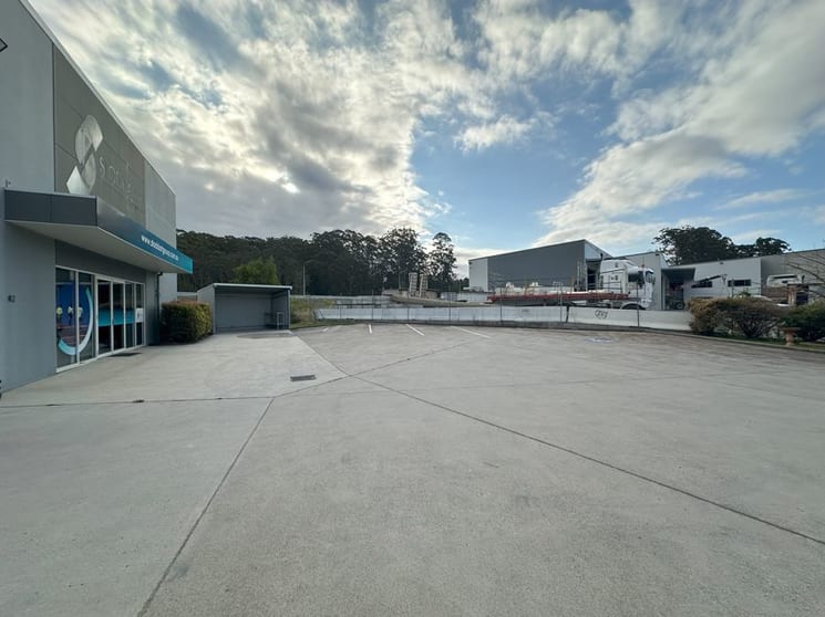 Click to view all images 1/82 Industrial Drive Coffs Harbour NSW 2450 - Image 2