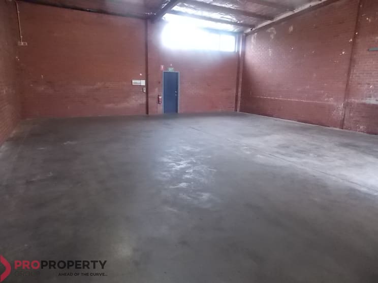 Click to view all images 5/190 Star Street Carlisle WA 6101 - Image 3