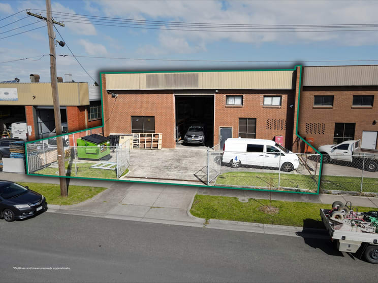 Click to view all images 4 Verey Court Dandenong VIC 3175 - Image 1