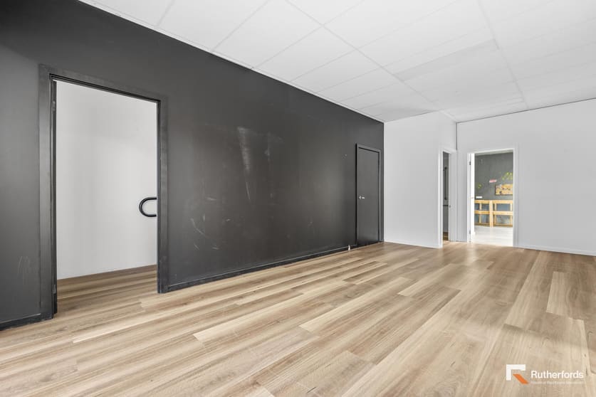 Click to view all images 9/326 Settlement Road Thomastown VIC 3074 - Image 3