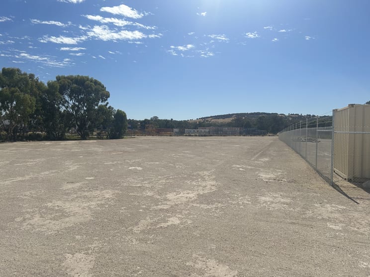 Click to view all images 3/9001 Corvette Road Bullsbrook WA 6084 - Image 2