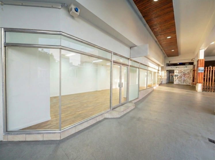 Click to view all images 13/52-58 Marine Parade Coolangatta QLD 4225 - Image 1