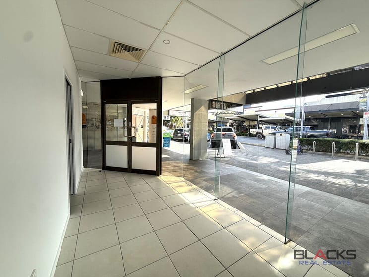 Click to view all images 1/43 Wood Street Mackay QLD 4740 - Image 3