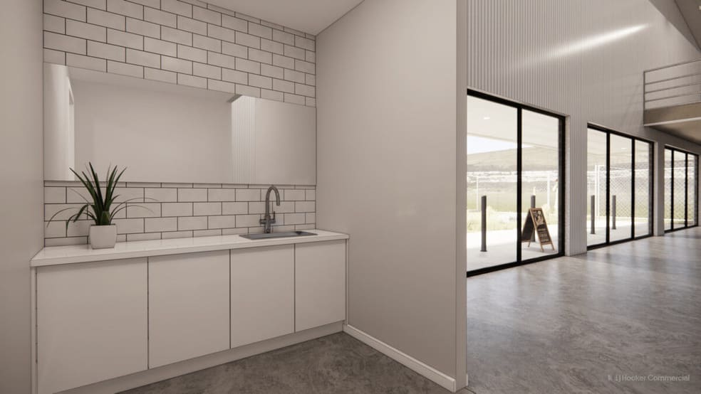 Click to view all images 10/42 Condamine Street Harristown QLD 4350 - Image 3