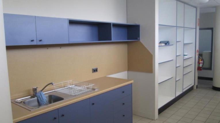 Click to view all images Level 1 Suite 6/138-142 Mulgrave Road Westcourt QLD 4870 - Image 3