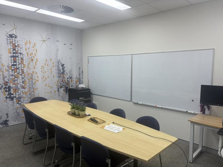 Suite 8, 139 Sturt Street Townsville City QLD 4810 - Image 3