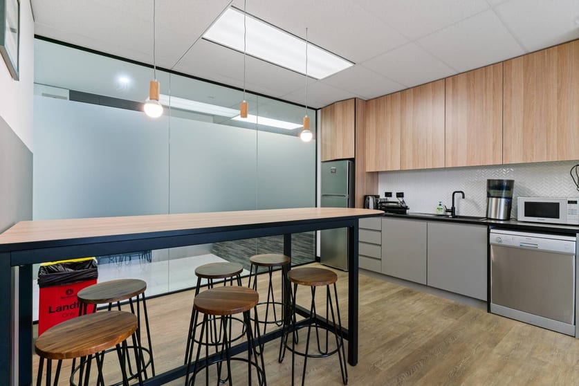 Click to view all images North Sydney NSW 2060 - Image 2