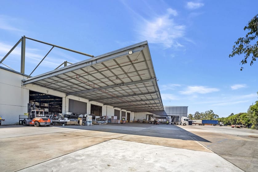 Click to view all images 23 Wonderland Drive Eastern Creek NSW 2766 - Image 2