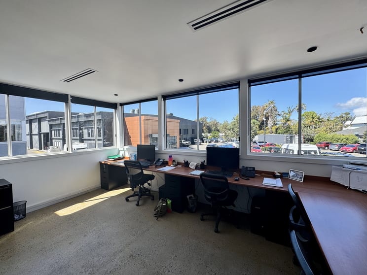 Click to view all images 23/80 Box Road Taren Point NSW 2229 - Image 3