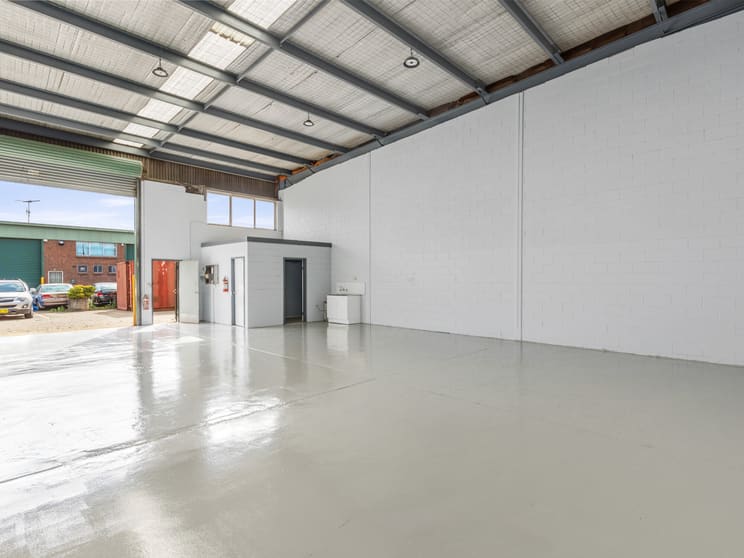 Click to view all images 11/15 Childs Road Chipping Norton NSW 2170 - Image 1