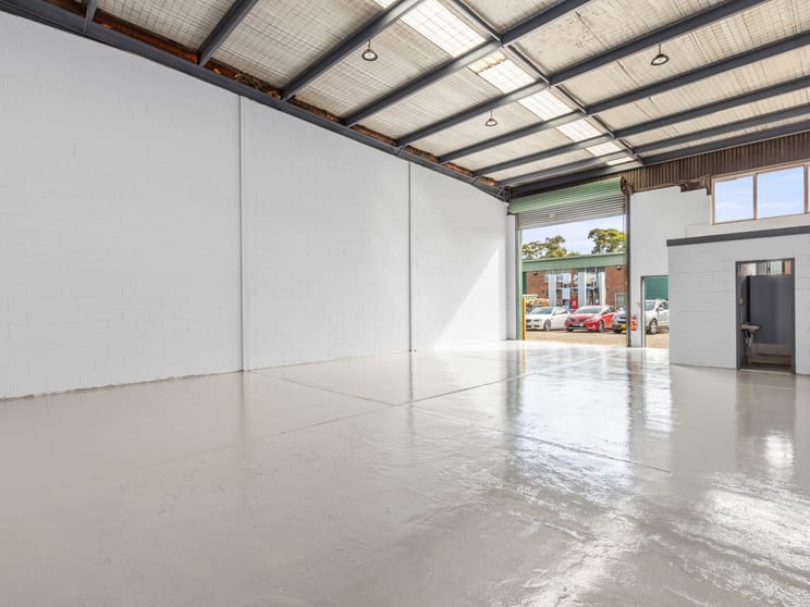 Click to view all images 11/15 Childs Road Chipping Norton NSW 2170 - Image 2