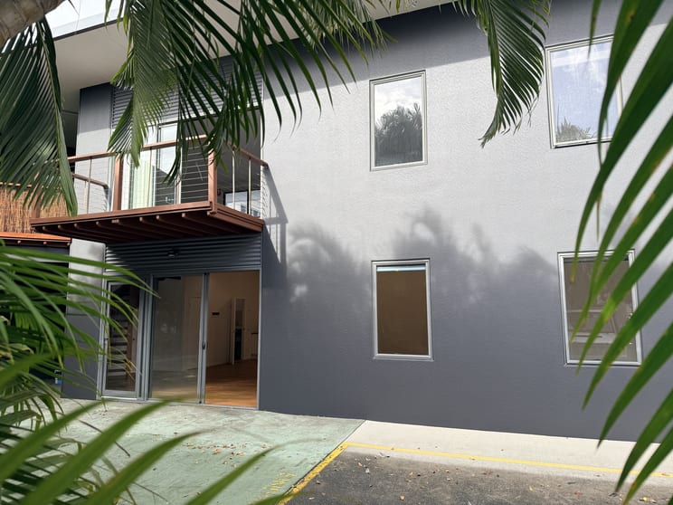 Click to view all images 3/61 Centennial Circuit Byron Bay NSW 2481 - Image 2