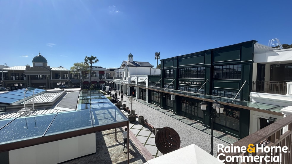 Click to view all images 5 Viscount Place Liverpool NSW 2170 - Image 3