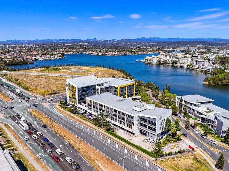 1201/1 Lake Orr Drive Varsity Lakes QLD 4227 - Image 2