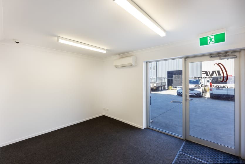 3a/9 Greg Chappell Drive Burleigh Heads QLD 4220 - Image 2