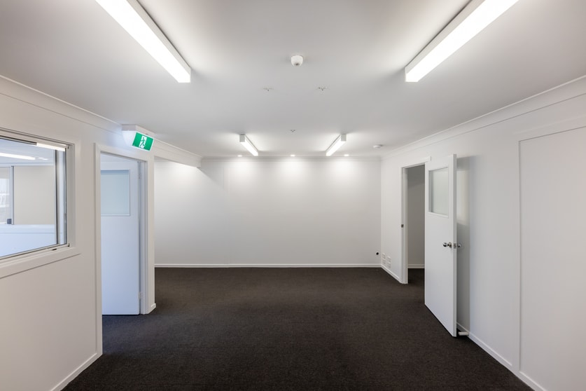 3a/9 Greg Chappell Drive Burleigh Heads QLD 4220 - Image 3