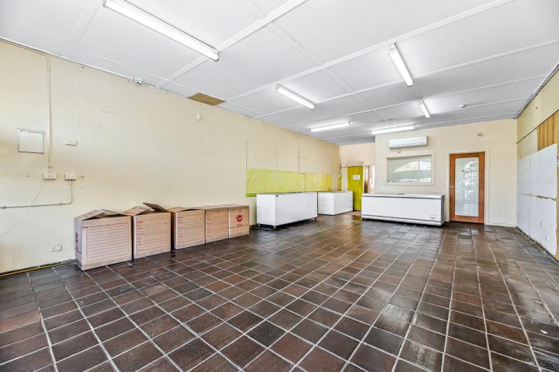 Click to view all images 56 Spring Square Hallam VIC 3803 - Image 3