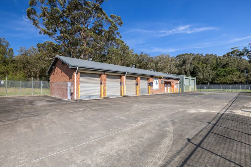 Click to view all images 1 Railway Parade Belmont NSW 2280 - Image 1