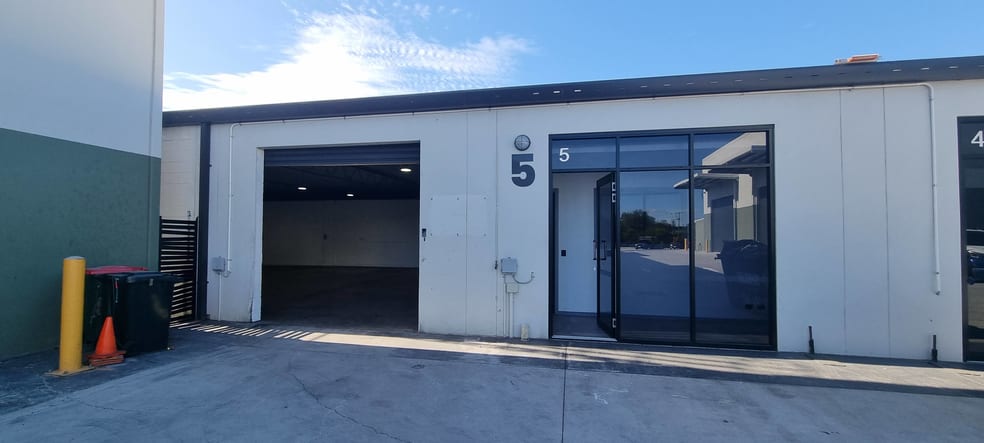 Click to view all images 5/483 Newman Road Geebung QLD 4034 - Image 3