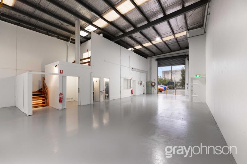 Click to view all images 116 Northern Road Heidelberg West VIC 3081 - Image 3