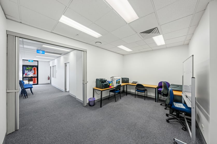 Click to view all images 4/1-5 Grand Plaza Drive Browns Plains QLD 4118 - Image 1