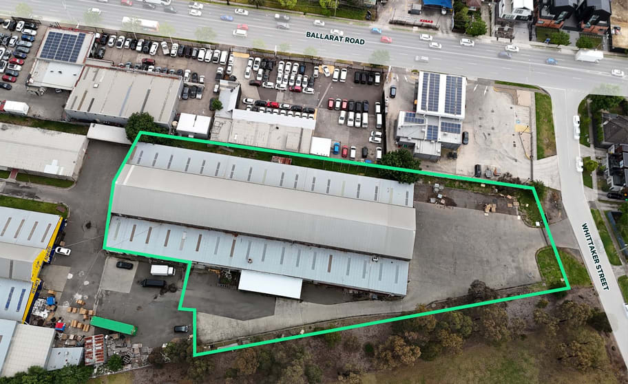 Click to view all images 21 Whittaker Street Maidstone VIC 3012 - Image 2