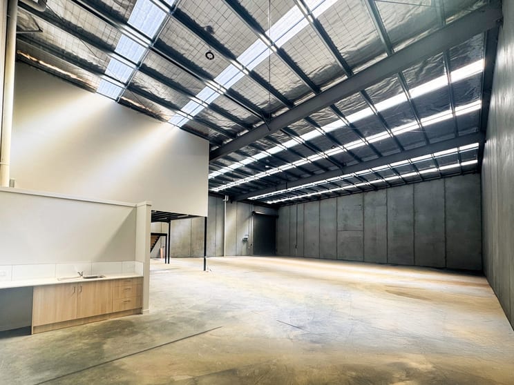 Click to view all images Unit 1 ,4 Grantville Drive Grantville VIC 3984 - Image 3