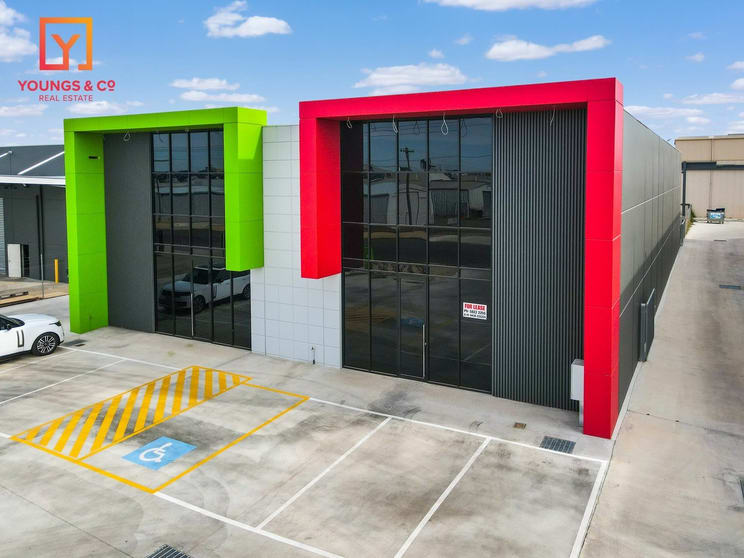 Click to view all images 65A Williams Road Shepparton VIC 3630 - Image 1
