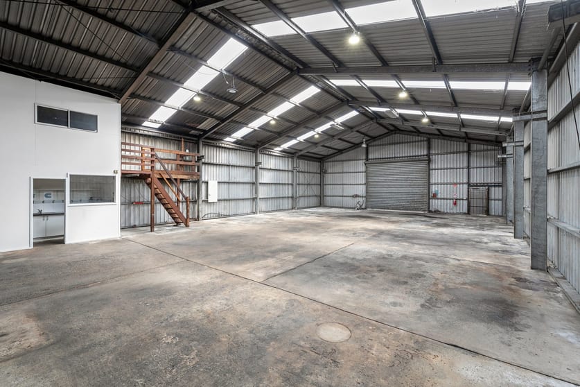 Click to view all images 116 Bailey Street Grovedale VIC 3216 - Image 2