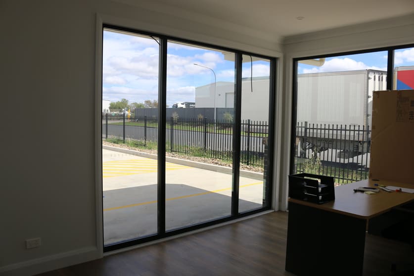 Click to view all images 32 Armstrong Street Westdale NSW 2340 - Image 3