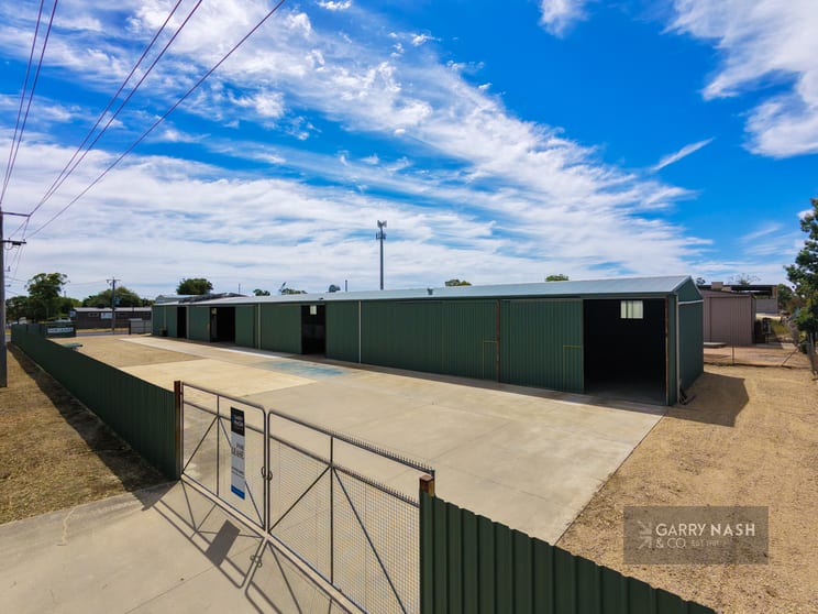 Click to view all images 31-33 Bullivant Street Wangaratta VIC 3677 - Image 2
