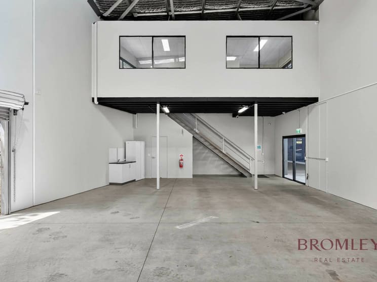 2/9-19 Allgas Street Slacks Creek QLD 4127 - Image 2