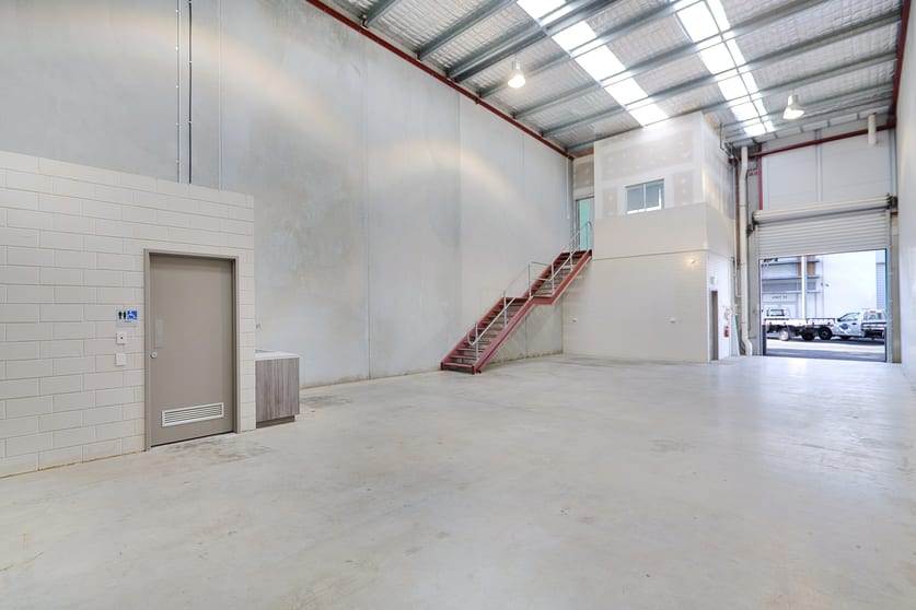 Click to view all images 24/12 Cowcher Place Belmont WA 6104 - Image 3
