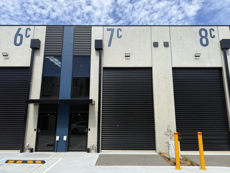 Click to view all images Unit 7C/3a Newlands Road Reservoir VIC 3073 - Image 1