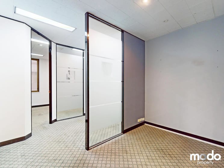 Click to view all images Suite 207B/434 St Kilda Road Melbourne VIC 3004 - Image 2