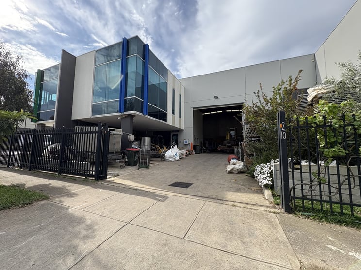 10B Yellowbox Drive Craigieburn VIC 3064 - Image 1