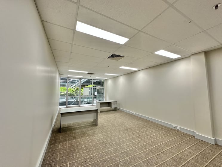 Click to view all images 203/20 Dale Street Brookvale NSW 2100 - Image 1