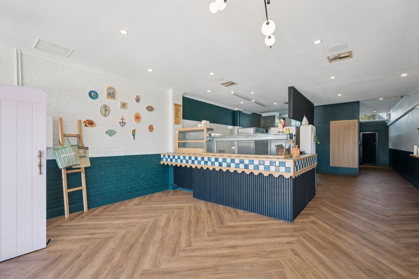 Click to view all images C/193 Scarborough Beach Road Doubleview WA 6018 - Image 3
