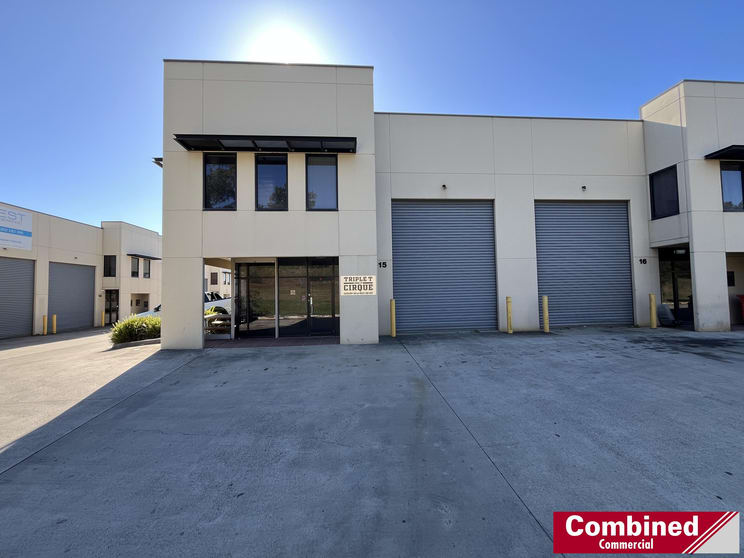 Click to view all images 15/13 Swaffham Road Minto NSW 2566 - Image 1
