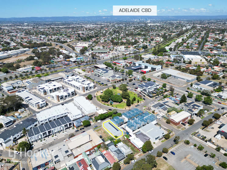 Click to view all images 25 Liddon Place Port Adelaide SA 5015 - Image 3