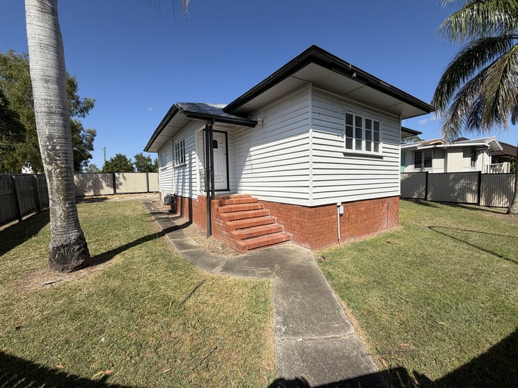 58 Sherwood Rd Rocklea QLD 4106 - Image 2