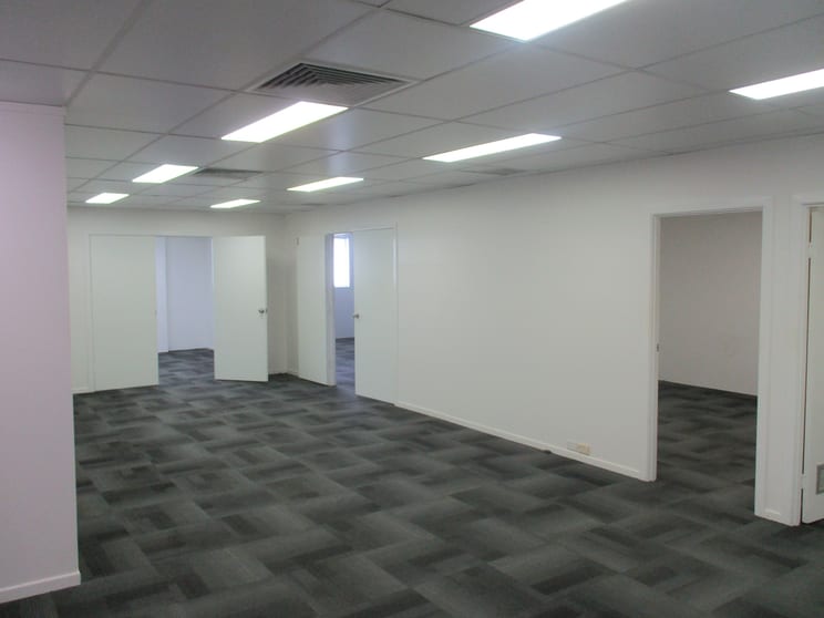 Click to view all images Level 1 Suite 1/35 Grafton Street Cairns City QLD 4870 - Image 1
