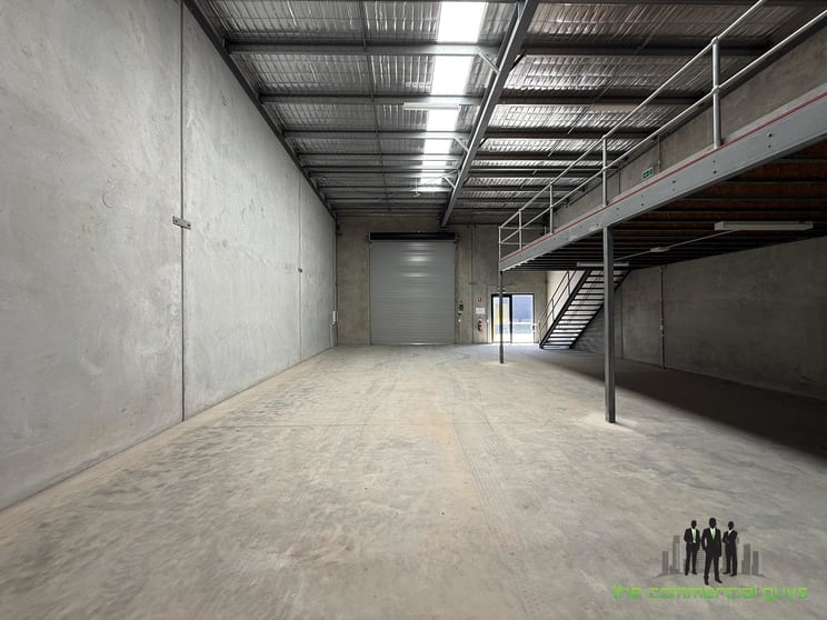 Click to view all images 4/11 Alta Rd Caboolture QLD 4510 - Image 3