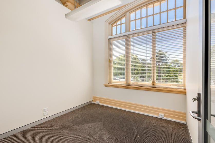 Click to view all images 6/124 Margaret Street Toowoomba City QLD 4350 - Image 3