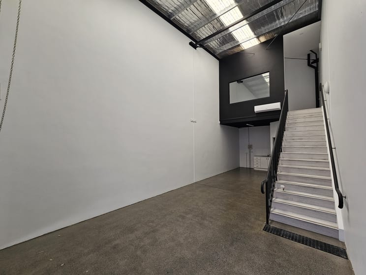 Click to view all images Robina QLD 4226 - Image 2