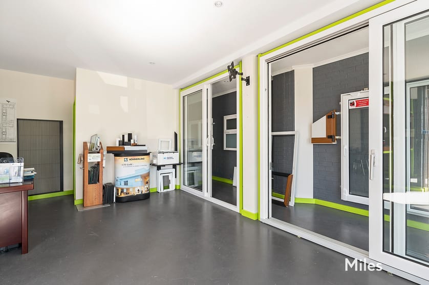 Click to view all images 1/24 Buch Avenue Epping VIC 3076 - Image 2