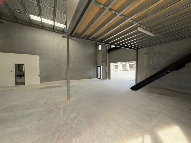 Click to view all images 12/33 Kristins Lane Upper Coomera QLD 4209 - Image 3
