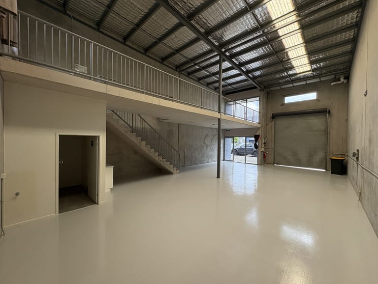 Click to view all images 6/3-5 Exeter Way Caloundra West QLD 4551 - Image 3