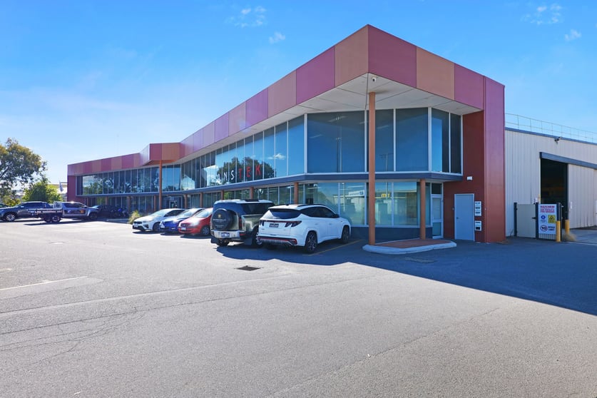 Click to view all images Ground Floor, 323 Collier Road Bassendean WA 6054 - Image 1