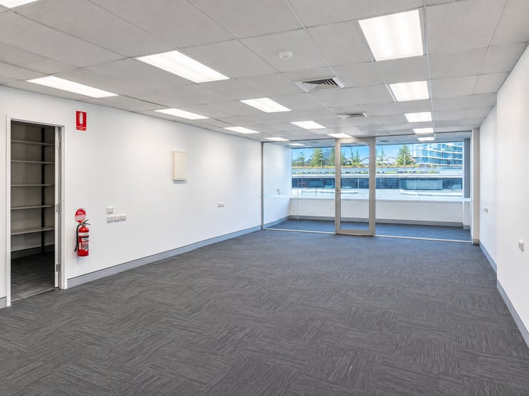 Click to view all images 17 & 18/46 Cavill Avenue Surfers Paradise QLD 4217 - Image 1